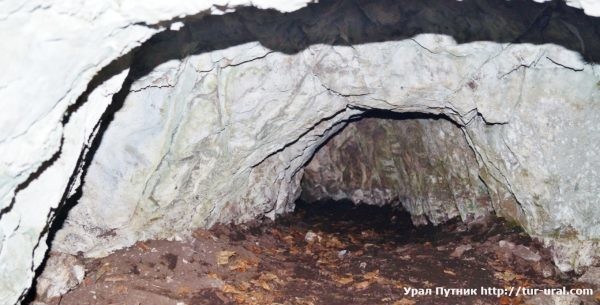 Пещера Палласа и Большие Айские Притёсы